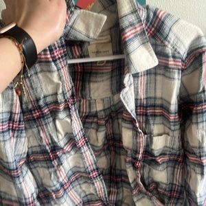 size medium american eagle flannel